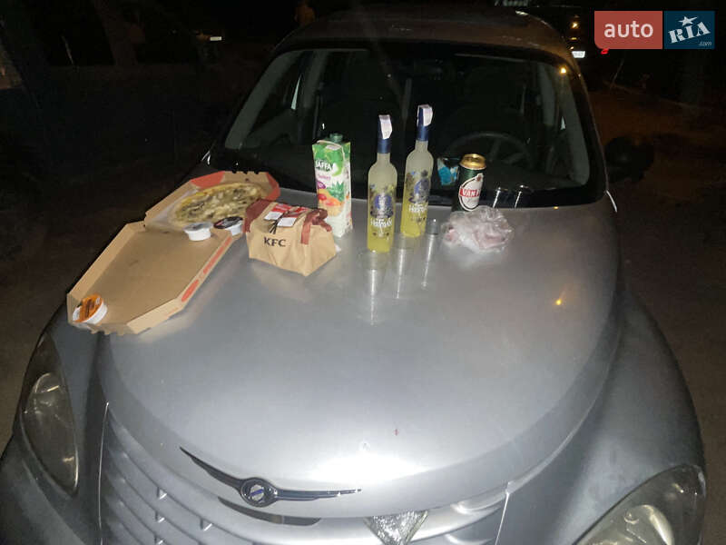 Хэтчбек Chrysler PT Cruiser 2000 в 