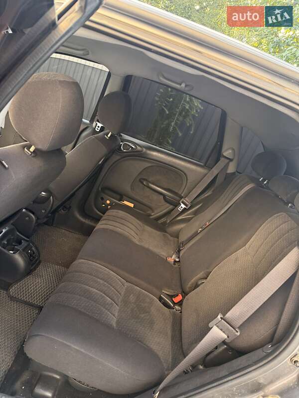 Хетчбек Chrysler PT Cruiser 2004 в Локачах