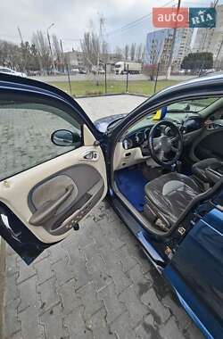 Хэтчбек Chrysler PT Cruiser 2000 в 