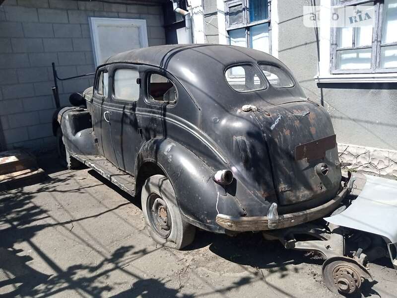 Седан Chrysler Royal 1937 в Одессе