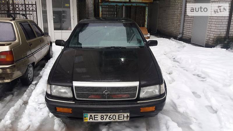 Седан Chrysler Saratoga 1992 в Днепре