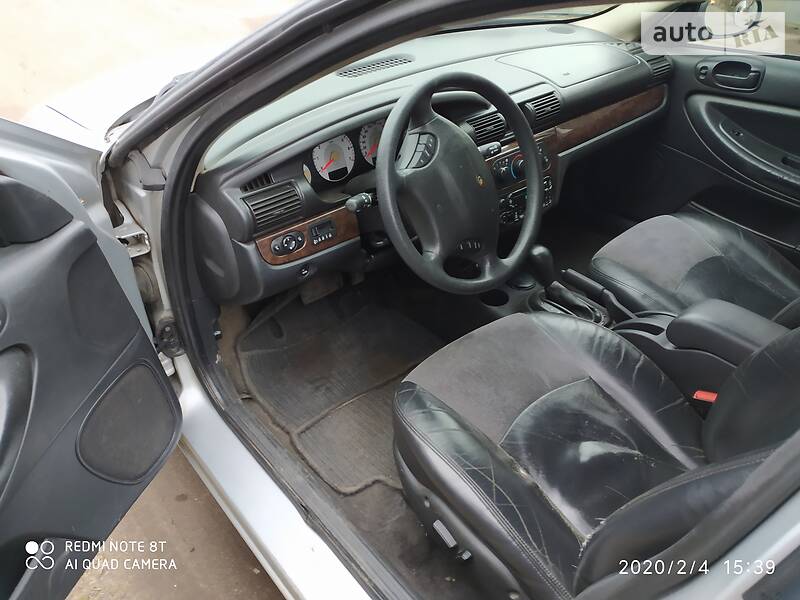 Седан Chrysler Sebring 2003 в Броварах