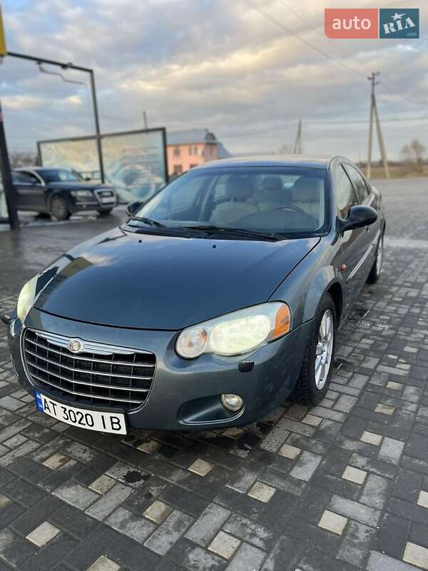 Седан Chrysler Sebring 2006 в Коломые