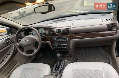 Седан Chrysler Sebring 2006 в Коломые