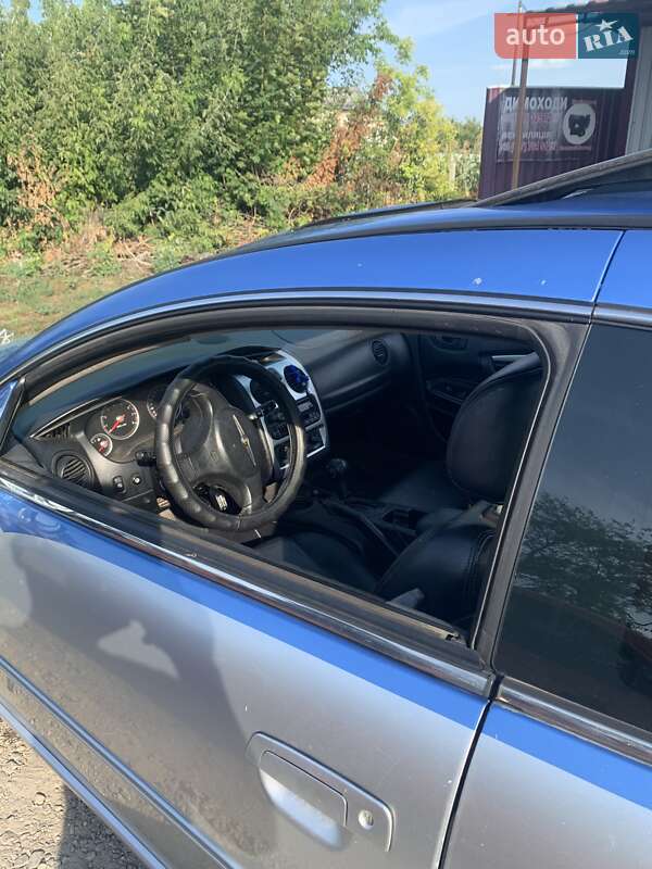 Купе Chrysler Sebring 2004 в Рокитному