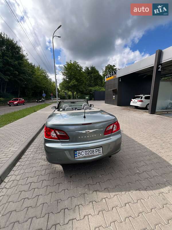 Седан Chrysler Sebring 2007 в Львове