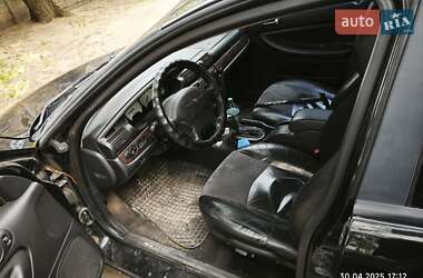 Седан Chrysler Sebring 2004 в 