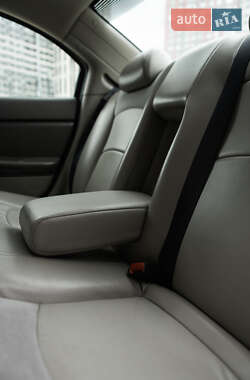 Седан Chrysler Sebring 2006 в 