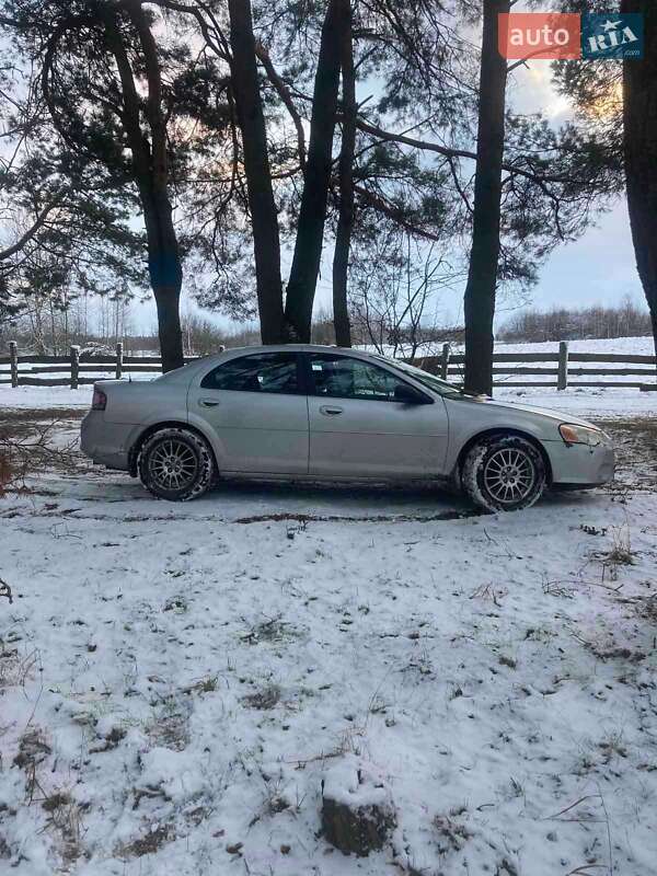 Седан Chrysler Sebring 2004 в 