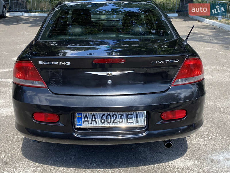 Седан Chrysler Sebring 2005 в Киеве