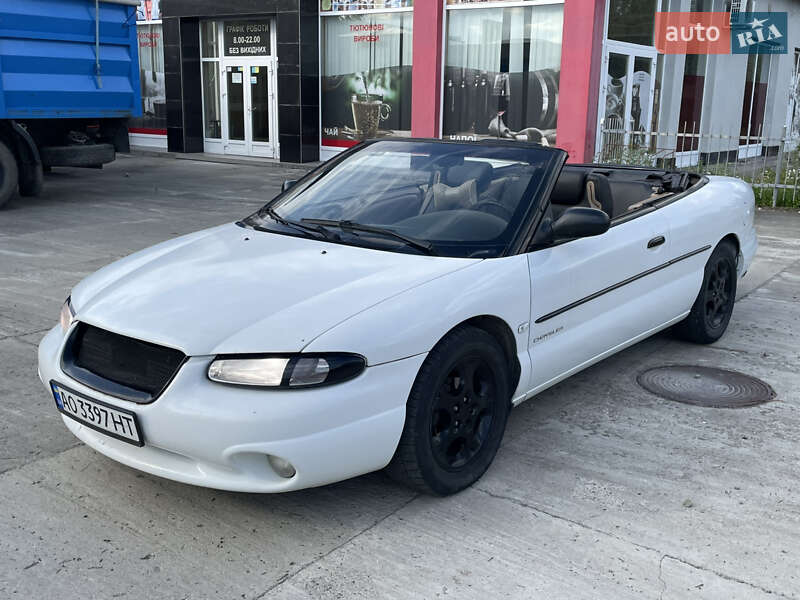 Кабриолет Chrysler Sebring 1999 в Солотвине