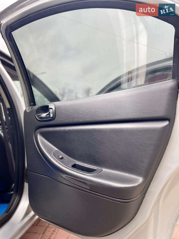 Седан Chrysler Sebring 2006 в Києві фото 34 Седан Chrysler Sebring 2006 в Києві