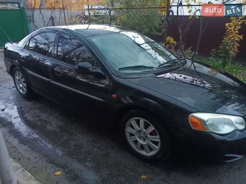 Седан Chrysler Sebring 2005 в Полтаве