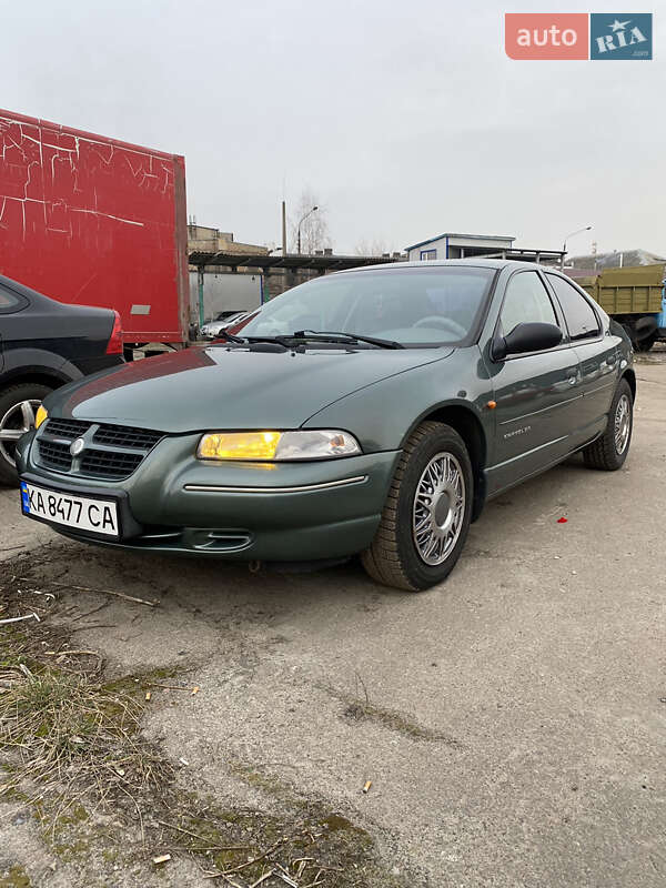 Седан Chrysler Stratus 1997 в Киеве фото 4 Седан Chrysler Stratus 1997 в Киеве