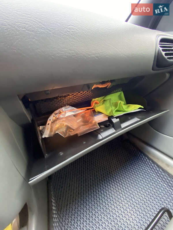 Седан Chrysler Stratus 1997 в Киеве фото 46 Седан Chrysler Stratus 1997 в Киеве