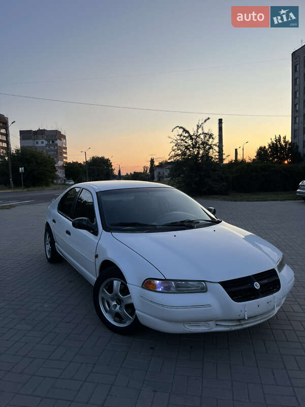 Chrysler Stratus 1996