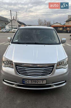Минивэн Chrysler Town & Country 2012 в Виноградове