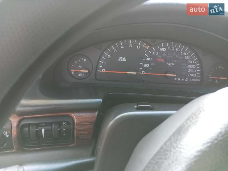 Седан Chrysler Vision 1997 в Одессе