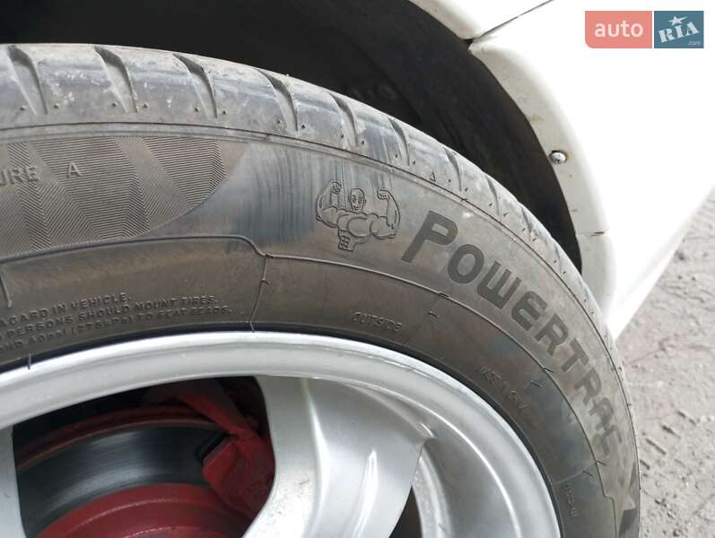 Седан Chrysler Vision 1997 в Одессе