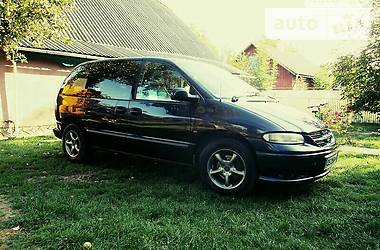 Минивэн Chrysler Voyager 1998 в Черновцах