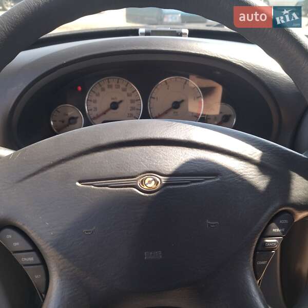 Минивэн Chrysler Voyager 2003 в Харькове фото 8 Минивэн Chrysler Voyager 2003 в Харькове