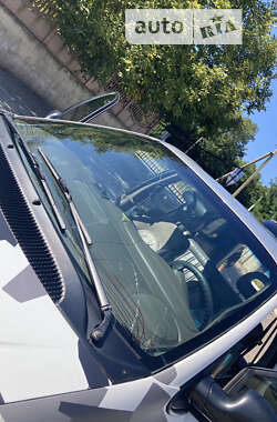 Минивэн Chrysler Voyager 2002 в 