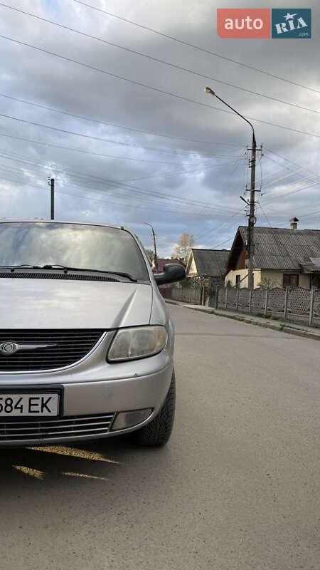 Минивэн Chrysler Voyager 2004 в Путиле фото 33 Минивэн Chrysler Voyager 2004 в Путиле