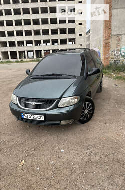 Минивэн Chrysler Voyager 2001 в Тернополе