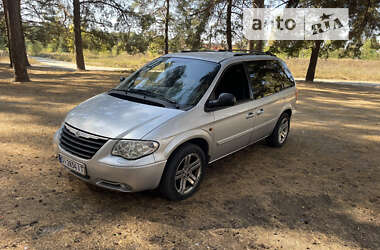 Мінівен Chrysler Voyager 2004 в Сумах