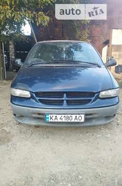 Минивэн Chrysler Voyager 2000 в Черновцах