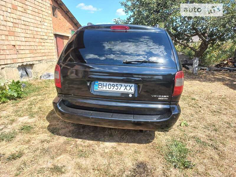 Минивэн Chrysler Voyager 2004 в Глыбокой фото 3 Минивэн Chrysler Voyager 2004 в Глыбокой
