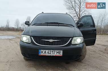 Минивэн Chrysler Voyager 2002 в Киеве