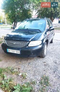 Мінівен Chrysler Voyager 2002 в Харкові