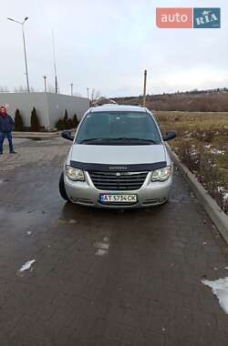 Мінівен Chrysler Voyager 2007 в Івано-Франківську