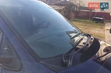 Минивэн Chrysler Voyager 2006 в 