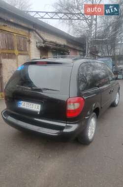 Минивэн Chrysler Voyager 2005 в Белой Церкви