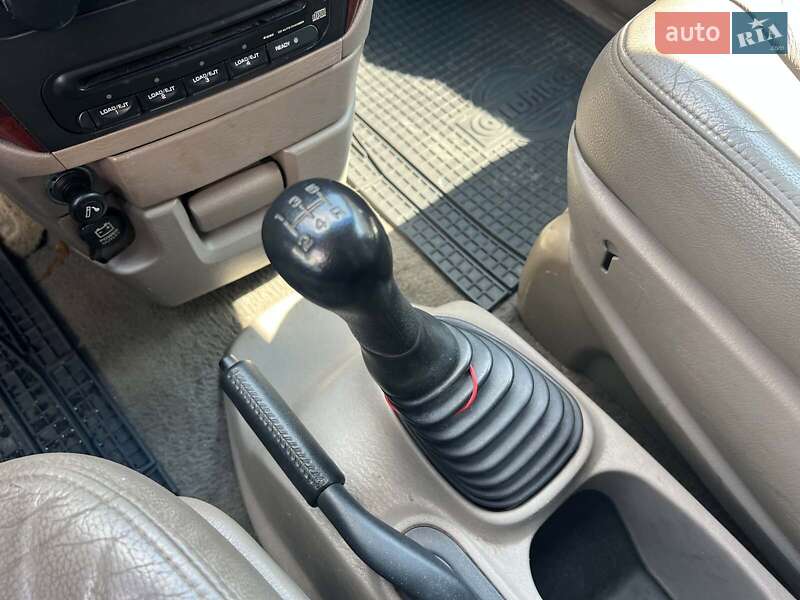 Минивэн Chrysler Voyager 2001 в Одессе
