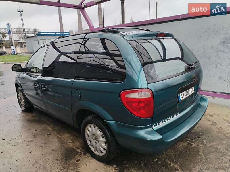 Минивэн Chrysler Voyager 2001 в Киеве