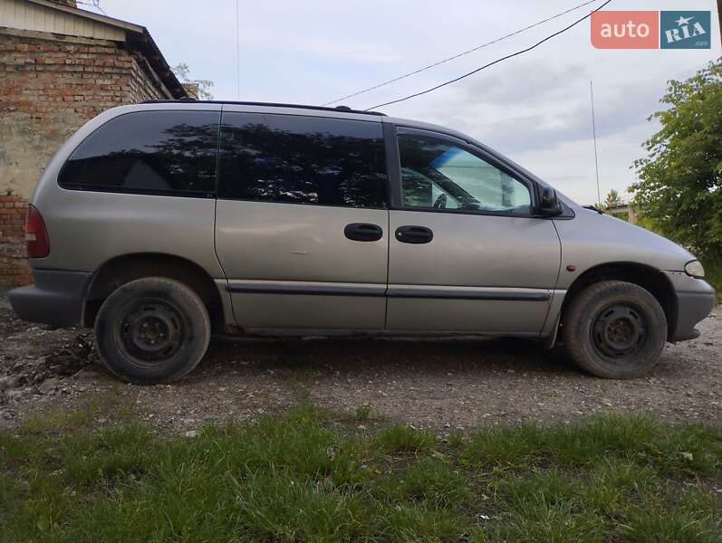 Мінівен Chrysler Voyager 1998 в Дрогобичі фото 7 Мінівен Chrysler Voyager 1998 в Дрогобичі