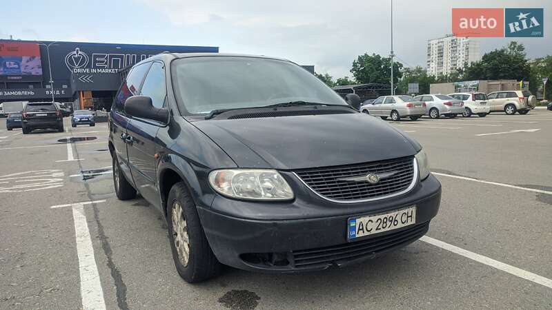 Chrysler Voyager 2001