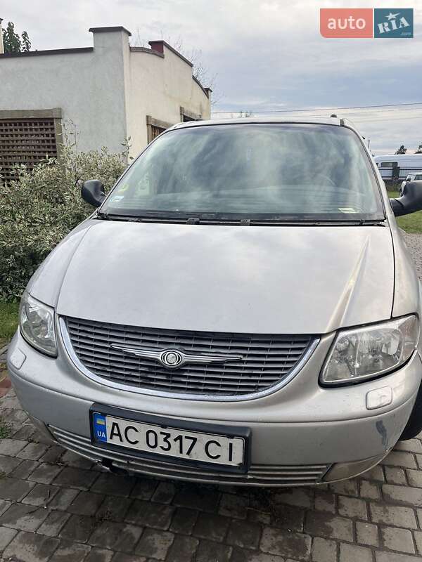 Минивэн Chrysler Voyager 2001 в Луцке