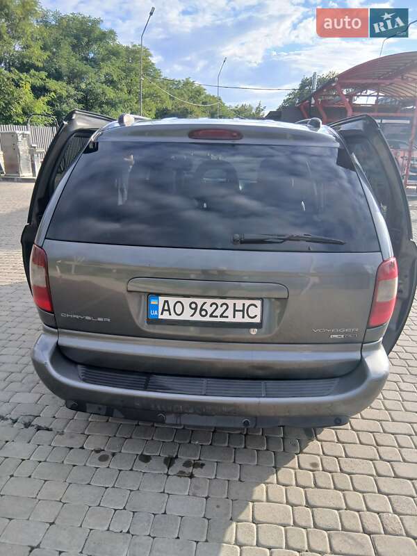 Минивэн Chrysler Voyager 2005 в Мукачево фото 7 Минивэн Chrysler Voyager 2005 в Мукачево