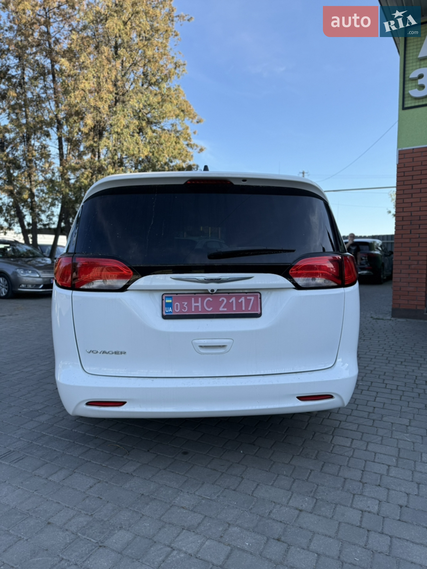 2020 Chrysler Voyager - мініатюра 4