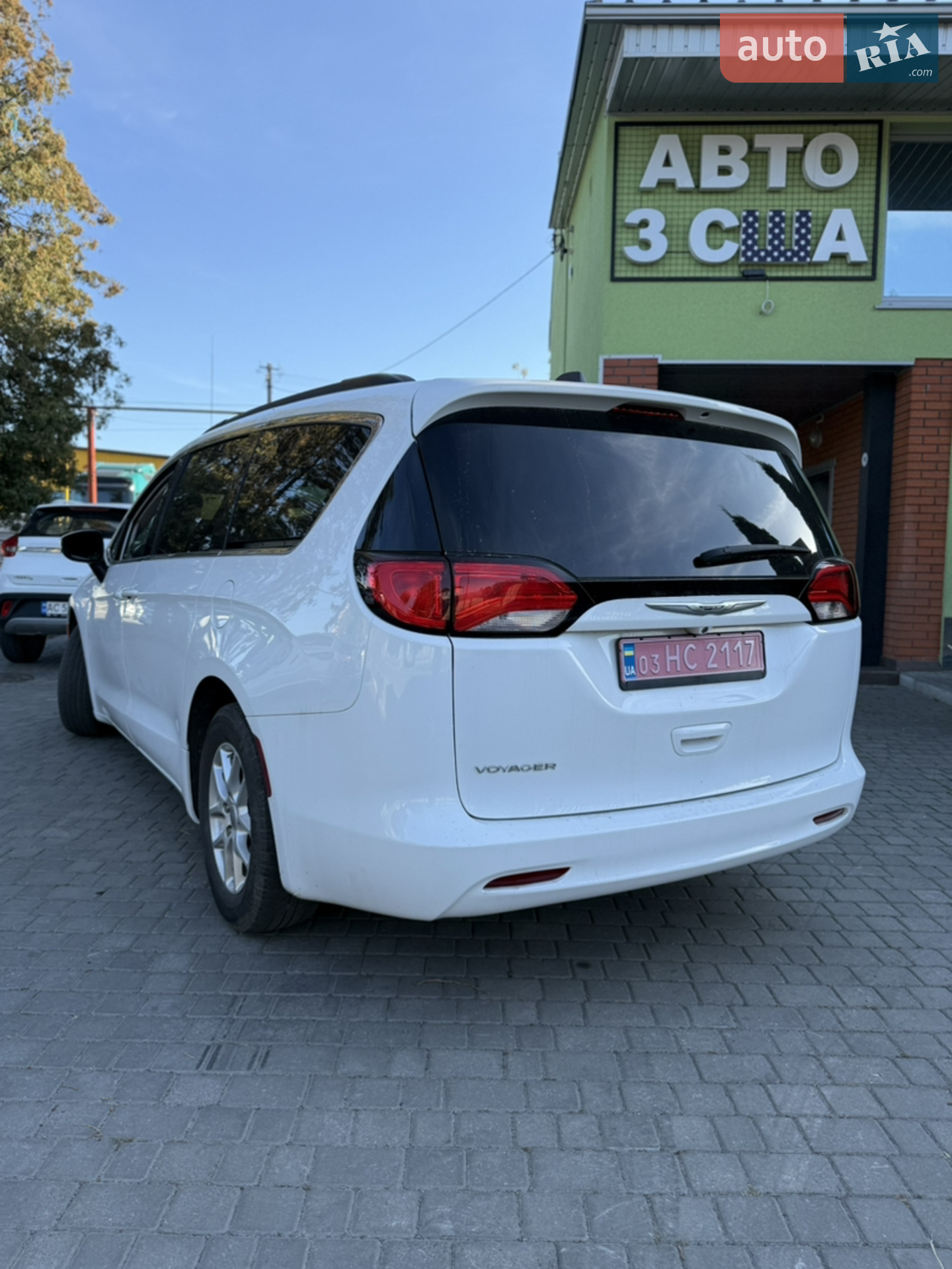 2020 Chrysler Voyager - мініатюра 6