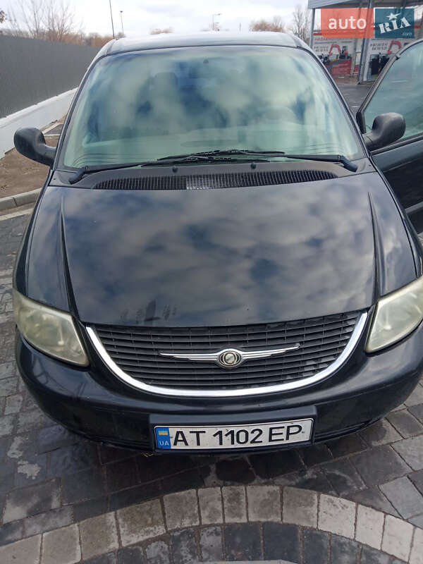 Минивэн Chrysler Voyager 2003 в Ивано-Франковске