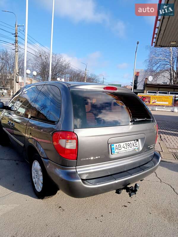 Універсал Chrysler Voyager 2004 в Вінниці