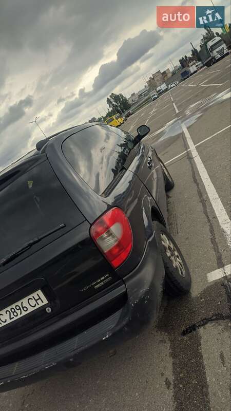 Мінівен Chrysler Voyager 2001 в Києві фото 5 Мінівен Chrysler Voyager 2001 в Києві