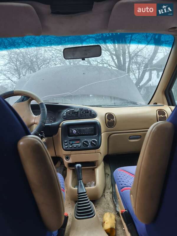 Chrysler Voyager 1996