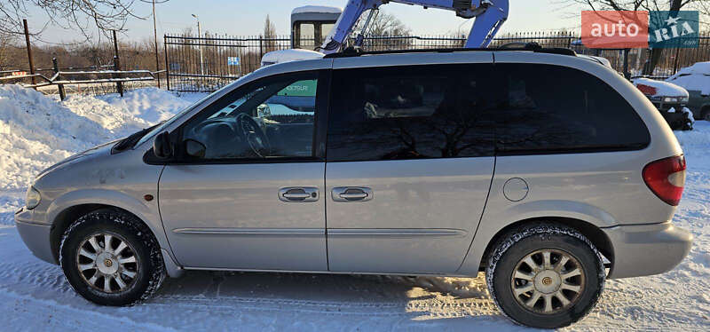 Универсал Chrysler Voyager 2001 в Каменец-Подольском