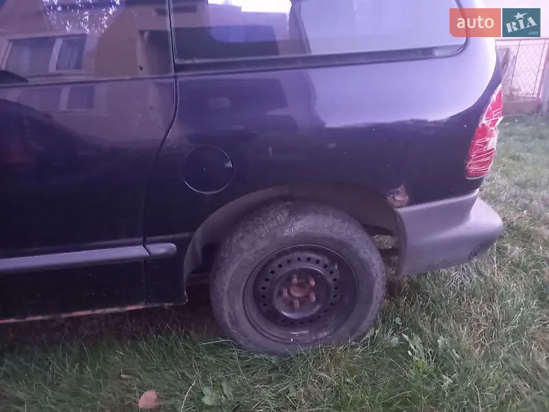 Chrysler Voyager 1999 VIN 1C4GYN2CXXU139566 фото оголошення 9 з 39
